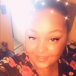 Meet your Posher, Tiffany